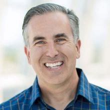 mike.stelzner