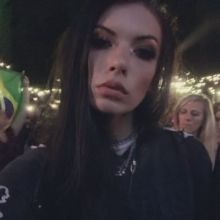 zoe.wood